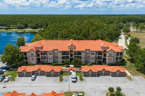 Condominio en Lutz, Florida, 2 dormitorios  № 2105347