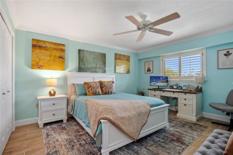 Condo in Englewood, Florida, 2 bedrooms  № 1787438 - photo 21