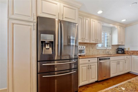Condo in Englewood, Florida, 2 bedrooms  № 1787438 - photo 7