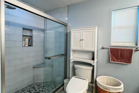 House in Saint Petersburg, Florida 3 bedrooms, 171.87 sq.m. № 1558562 - photo 30