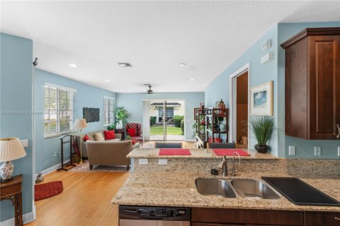 Touwnhouse à vendre à Davie, Floride: 3 chambres, 158.31 m2 № 1931765 - photo 28