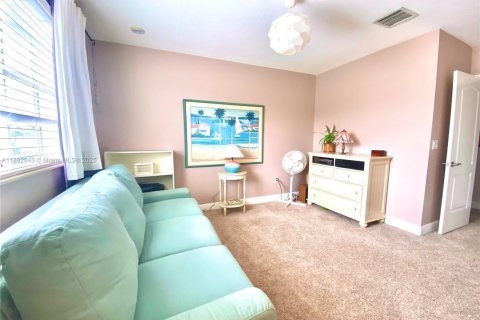 Touwnhouse à vendre à Davie, Floride: 3 chambres, 158.31 m2 № 1931765 - photo 9