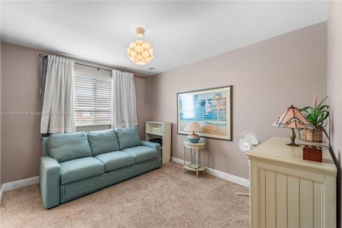 Touwnhouse à vendre à Davie, Floride: 3 chambres, 158.31 m2 № 1931765 - photo 8