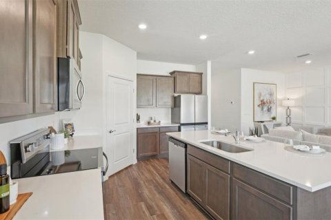 Villa ou maison à vendre à Zephyrhills, Floride: 4 chambres, 188.96 m2 № 1658815 - photo 14