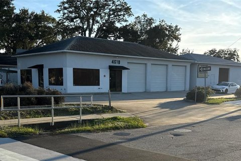 Commercial property in Port Orange, Florida № 2104210 - photo 5