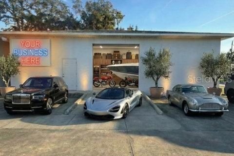 Commercial property in Port Orange, Florida № 2104210 - photo 10
