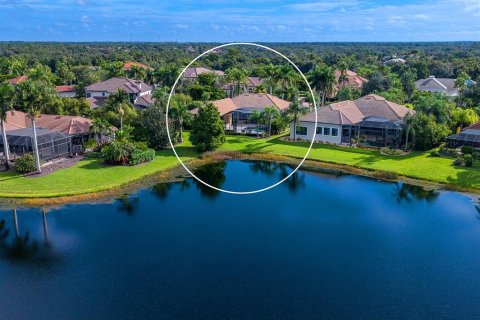 Villa ou maison à vendre à Lakewood Ranch, Floride: 4 chambres, 333.05 m2 № 2398905 - photo 4