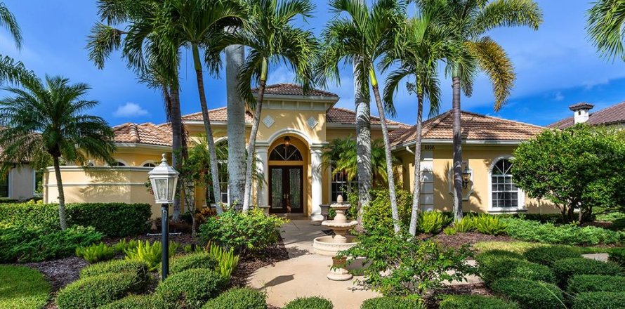 Villa ou maison à Lakewood Ranch, Floride 4 chambres, 333.05 m2 № 2398905