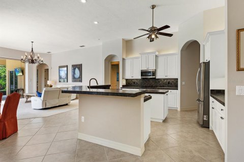Villa ou maison à vendre à Lakewood Ranch, Floride: 4 chambres, 333.05 m2 № 2398905 - photo 20