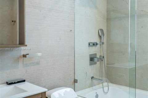 Купить кондоминиум в Майами, Флорида 2 спальни, 157.93м2, № 1969612 - фото 13