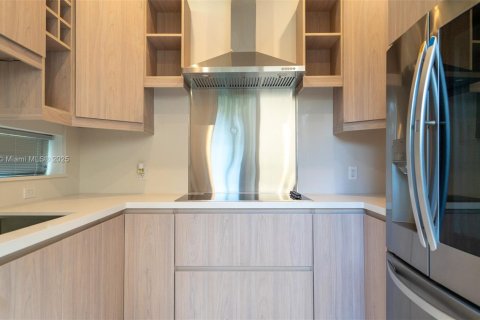Купить кондоминиум в Майами, Флорида 2 спальни, 157.93м2, № 1969612 - фото 25