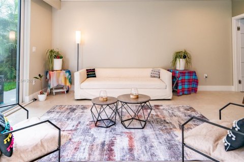 Купить кондоминиум в Майами, Флорида 2 спальни, 157.93м2, № 1969612 - фото 28