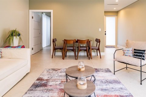 Купить кондоминиум в Майами, Флорида 2 спальни, 157.93м2, № 1969612 - фото 30