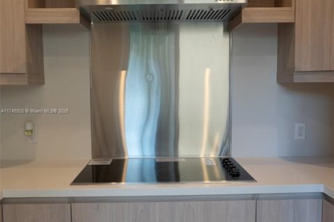 Купить кондоминиум в Майами, Флорида 2 спальни, 157.93м2, № 1969612 - фото 20