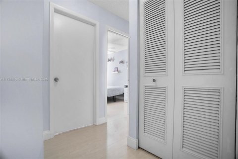 Купить кондоминиум в Уэст-Палм-Бич, Флорида 3 спальни, 144.37м2, № 1709704 - фото 19