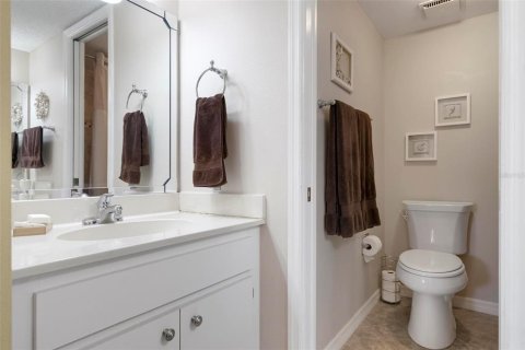 Condo in Venice, Florida, 2 bedrooms  № 1538516 - photo 19