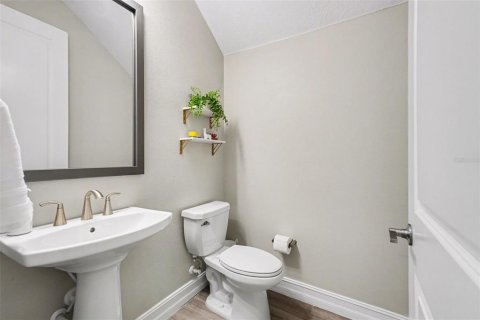 Townhouse in ESTANCIA

 in Wesley Chapel, Florida 3 bedrooms, 169.73 sq.m. № 2266888 - photo 27