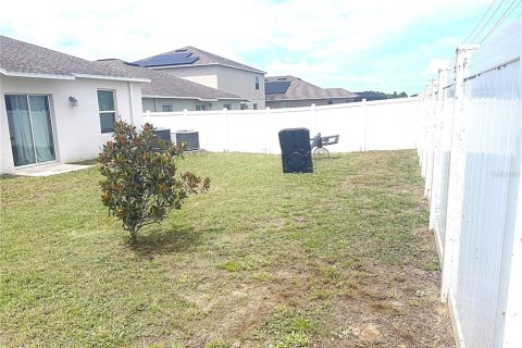 House in Davenport, Florida 5 bedrooms, 277.96 sq.m. № 1916746 - photo 25