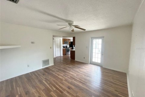 Casa en venta en Orlando, Florida, 5 dormitorios, 174.56 m2 № 1803285 - foto 22