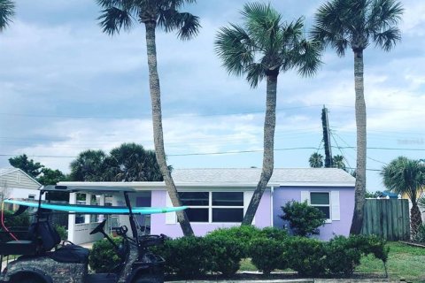 House in Ormond Beach, Florida 2 bedrooms, 82.13 sq.m. № 2219910