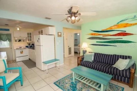 House in Ormond Beach, Florida 2 bedrooms, 82.13 sq.m. № 2219910 - photo 7