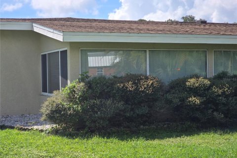 Villa ou maison à vendre à Port Charlotte, Floride: 3 chambres, 135.54 m2 № 2413763 - photo 4