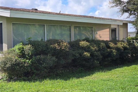 Villa ou maison à vendre à Port Charlotte, Floride: 3 chambres, 135.54 m2 № 2413763 - photo 6