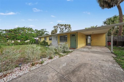 Villa ou maison à vendre à Tampa, Floride: 4 chambres, 107.02 m2 № 2207806 - photo 7