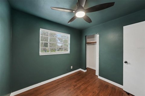 Villa ou maison à vendre à Tampa, Floride: 4 chambres, 107.02 m2 № 2207806 - photo 22