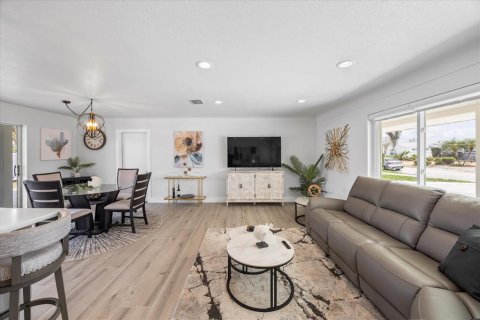 Villa ou maison à vendre à Saint Petersburg, Floride: 2 chambres, 124.02 m2 № 1663278 - photo 20