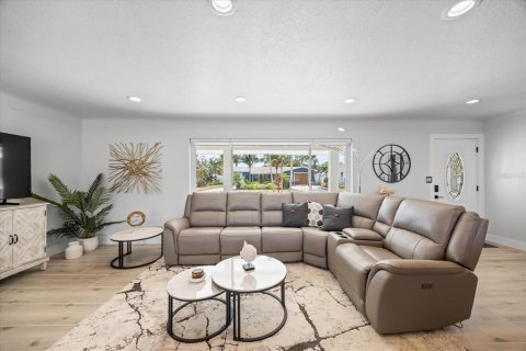 Villa ou maison à vendre à Saint Petersburg, Floride: 2 chambres, 124.02 m2 № 1663278 - photo 21