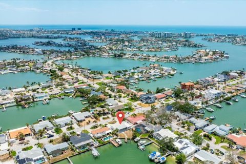 Villa ou maison à vendre à Saint Petersburg, Floride: 2 chambres, 124.02 m2 № 1663278 - photo 3