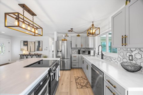 Villa ou maison à vendre à Saint Petersburg, Floride: 2 chambres, 124.02 m2 № 1663278 - photo 24