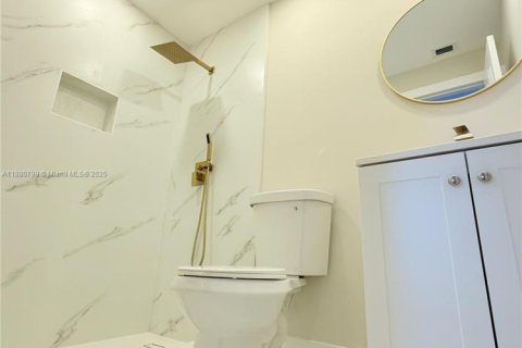 Купить виллу или дом в Пемброк-Пайнс, Флорида 3 спальни, 156.63м2, № 1932143 - фото 13