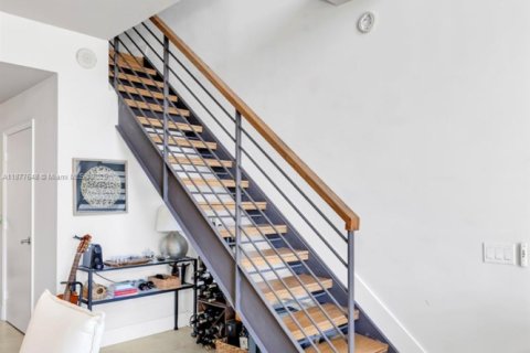 Copropriété à vendre à Miami, Floride: 2 chambres, 116.41 m2 № 2053936 - photo 9