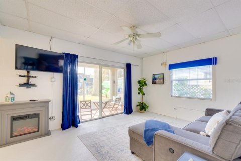 Снять в аренду виллу или дом в Вики Вачи, Флорида 12 комнат, 191.19м2, № 1793594 - фото 26