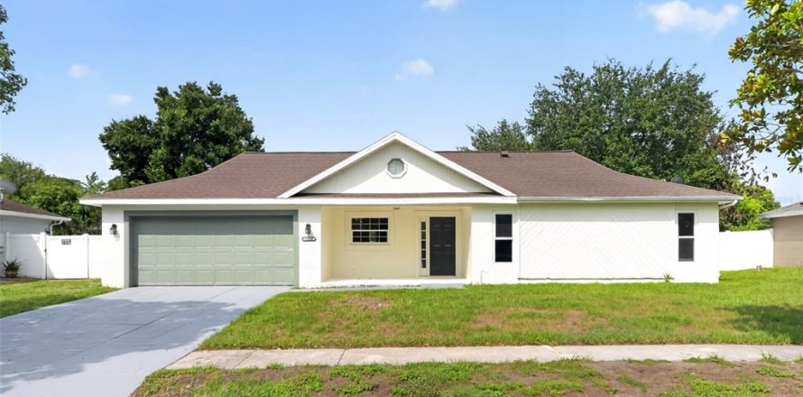 Casa en Orlando, Florida 4 dormitorios, 170.85 m2 № 2157152
