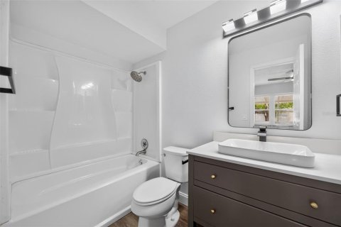 Casa en venta en Orlando, Florida, 4 dormitorios, 170.85 m2 № 2157152 - foto 29