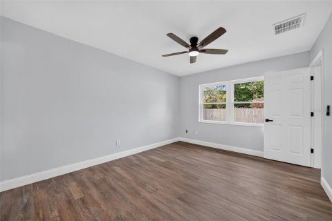 Casa en venta en Orlando, Florida, 4 dormitorios, 170.85 m2 № 2157152 - foto 23