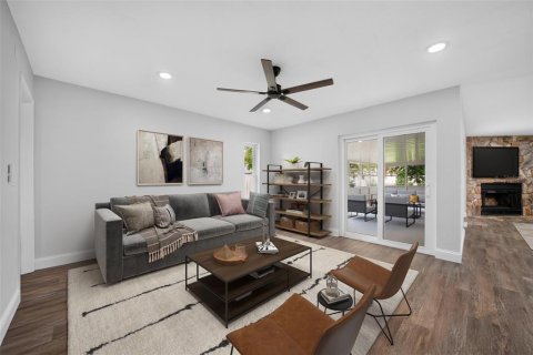 Casa en venta en Orlando, Florida, 4 dormitorios, 170.85 m2 № 2157152 - foto 3