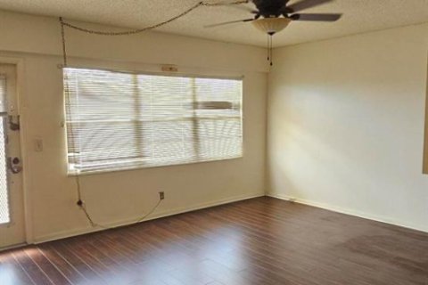 Condo in Boca Raton, Florida, 1 bedroom № 2176697 - photo 4