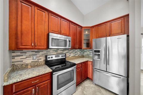 House in Cape Coral, Florida 3 bedrooms, 258.27 sq.m. № 1678108 - photo 5
