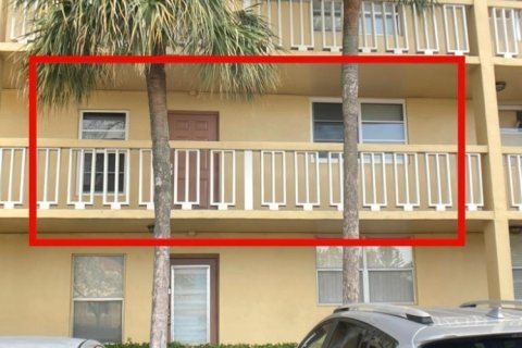 Снять в аренду кондоминиум в Тамарак, Флорида 3 комнаты, 81.75м2, № 2268986 - фото 22