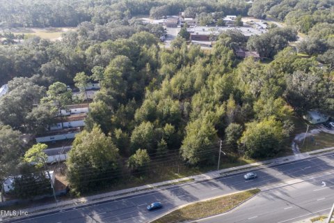 Terreno en venta en Palatka, Florida № 822179 - foto 1