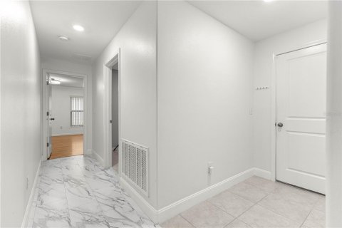Villa ou maison à vendre à Ocala, Floride: 4 chambres, 241.36 m2 № 2344596 - photo 19
