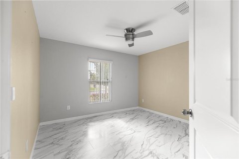 Villa ou maison à vendre à Ocala, Floride: 4 chambres, 241.36 m2 № 2344596 - photo 12