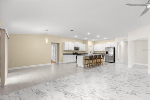 Villa ou maison à vendre à Ocala, Floride: 4 chambres, 241.36 m2 № 2344596 - photo 30