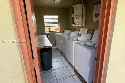 Copropriété à vendre à Miami, Floride: 2 chambres, 88.07 m2 № 2036002 - photo 17