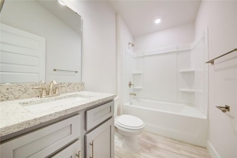 House in Parrish, Florida 3 bedrooms, 148.64 sq.m. № 1287565 - photo 26