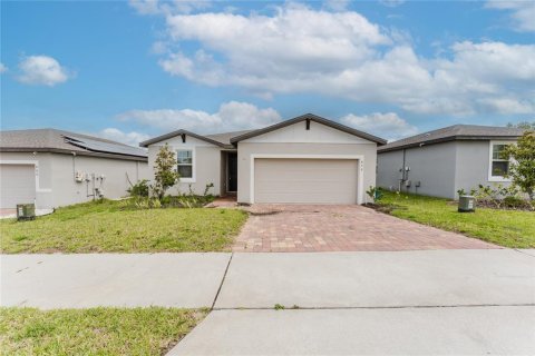 Casa en venta en Haines City, Florida, 3 dormitorios, 161.09 m2 № 1688227 - foto 2